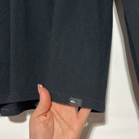 Quicksilver Men’s Black Red White Blue Stars Long Sleeve Shirt Size XXL - Picture 5 of 7